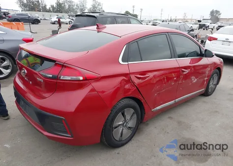 2022 Hyundai Ioniq Hybrid Se z USA, uszkodzony, nr VIN KMHC75LC1NU275853